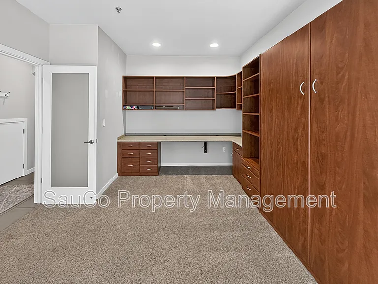 1420 NW 20th Ave — Photo 6