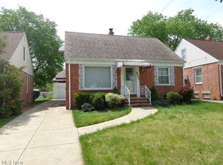 9409 Orchard Ave, Brooklyn, OH