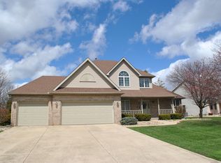 504 Ironwood Cc Dr, Normal, IL 61761