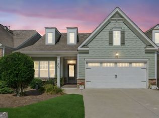 605 Abbey Dr, Woodstock, GA