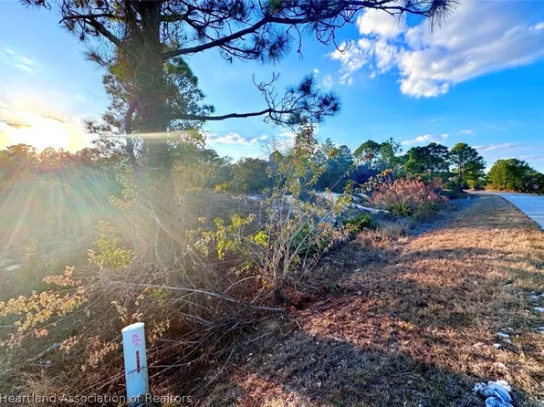 124 Blue Horizon Dr, Lake Placid, FL 33852