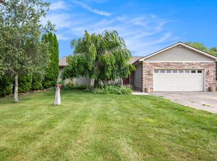 9286 E Trey Blvd, Hesperia, MI 49421