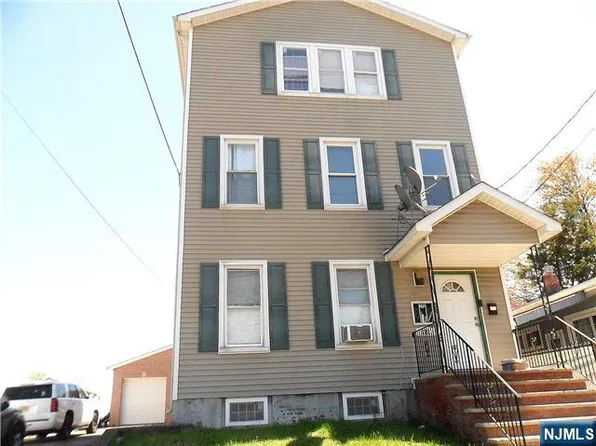 291-293 E 29th St, Paterson, NJ 07514