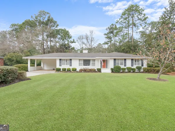 106 Benson Dr, Statesboro, GA 30458