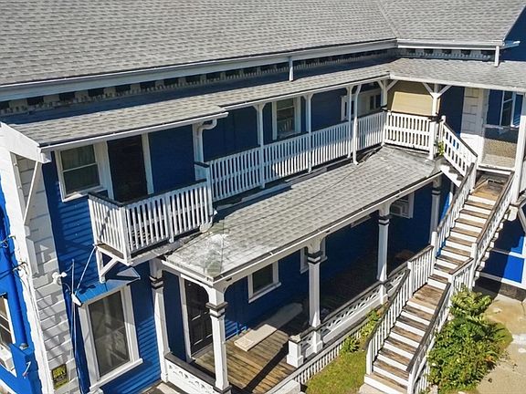 3rd image of 75 Chatham St