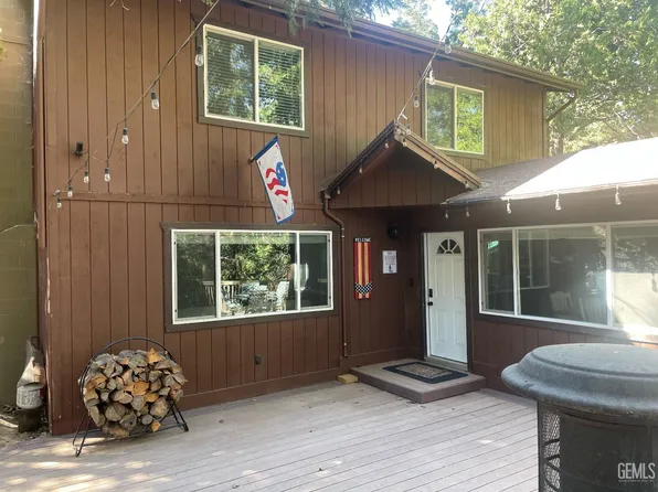 10711 Juniper Dr, Wofford Heights, CA 93285