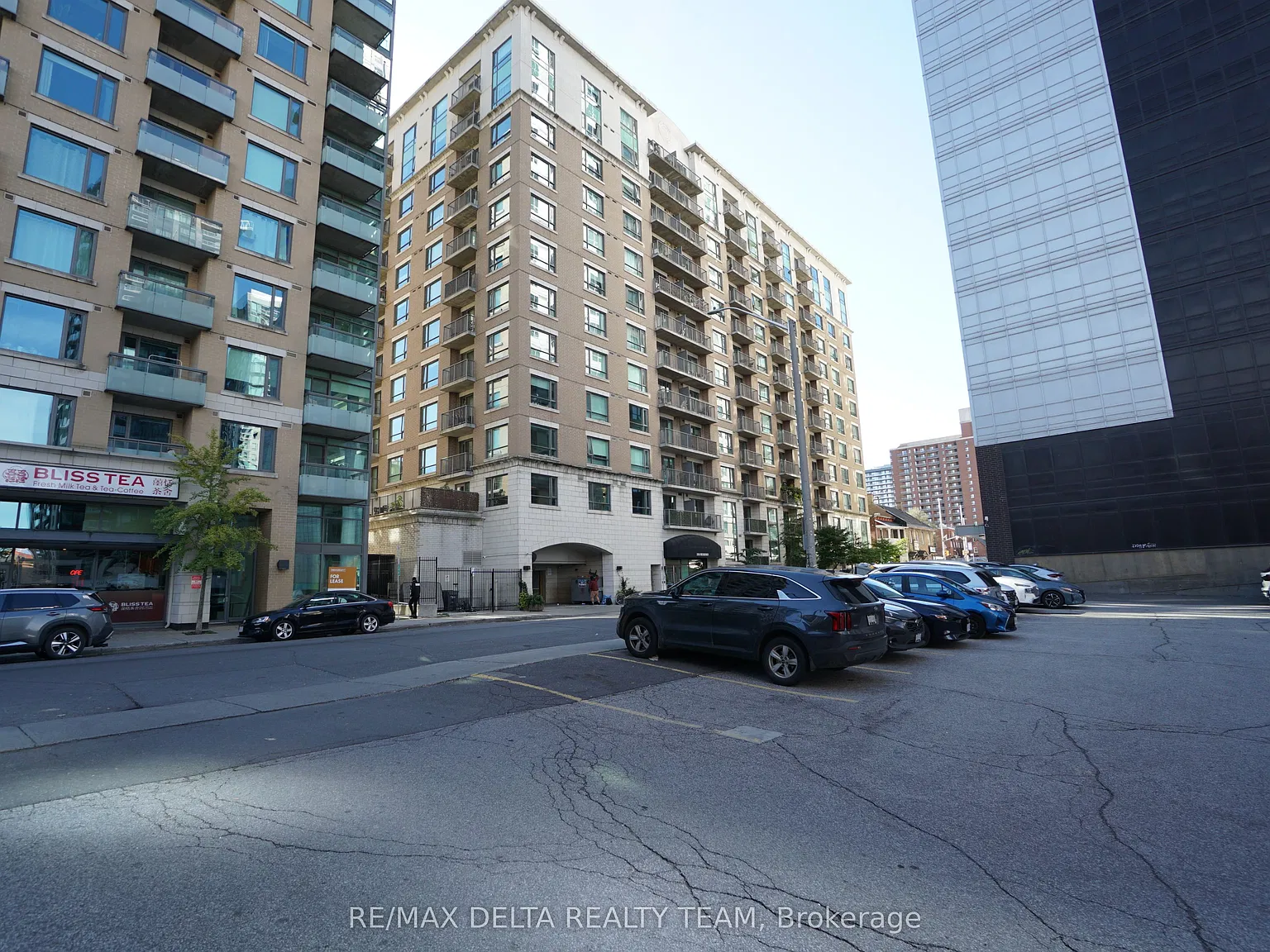 1 bed, $1,900 — Photo 2
