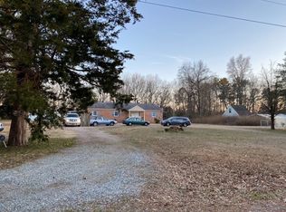 6989 Springhill Rd, Mechanicsville, VA 23116