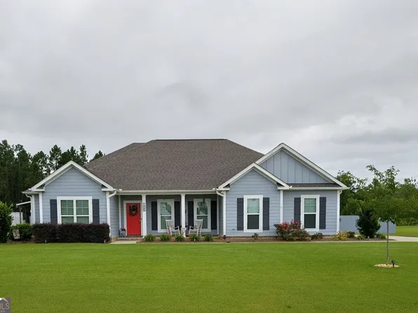 105 Bluff Oak Dr, Brooklet, GA 30415