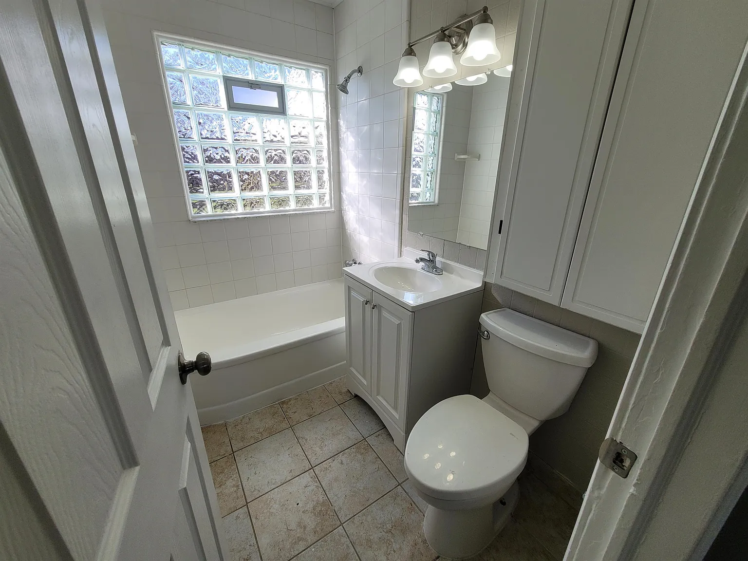 27171 Woodmont - 1 — Photo 3