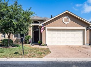 401 Inverrary Dr Unit 36, Rockport, TX 78382