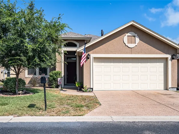 401 Inverrary Dr Unit 36, Rockport, TX 78382