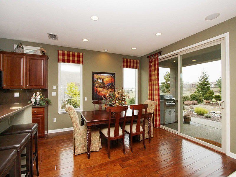 2nd image of 2064 Coldwater Ln