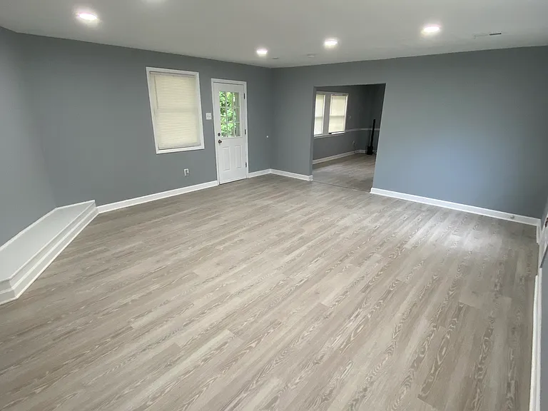 512 Scholar Ct — Photo 3