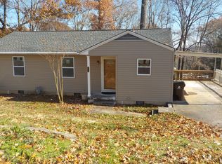 322 East Dr, Oak Ridge, TN 37830