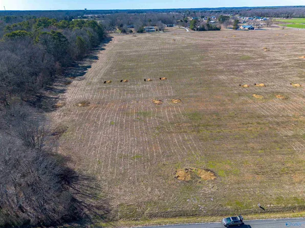 116 Treva Ln, Hazel Green, AL 35750