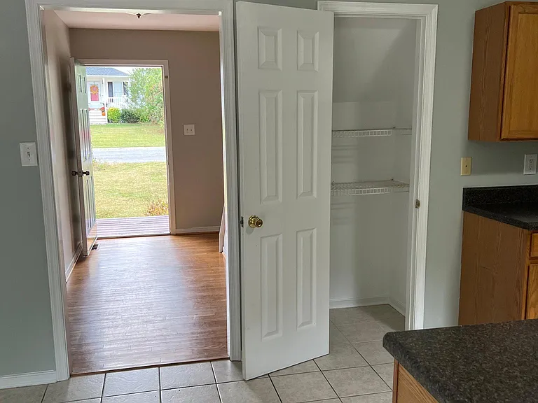 11406 Wiltstaff Dr — Photo 24