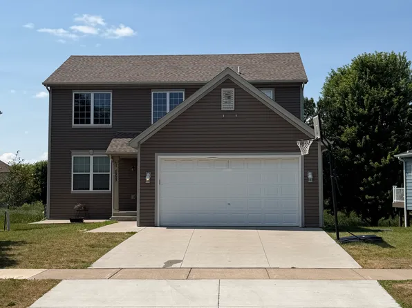 8993 Garland Ln N, Maple Grove, MN 55311
