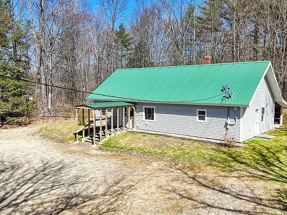 3rd image of 342 Smithfield Road
