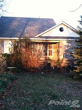2nd image of 520 Wilderness Rd