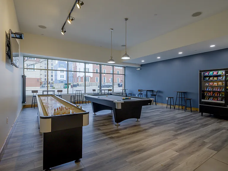 The 401 Lofts — Photo 7