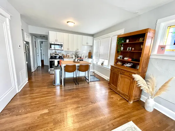 4535 Flad Ave #2E, Saint Louis, MO 63110