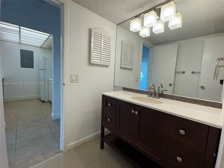 2160 SW 16th Ave #416 — Photo 27