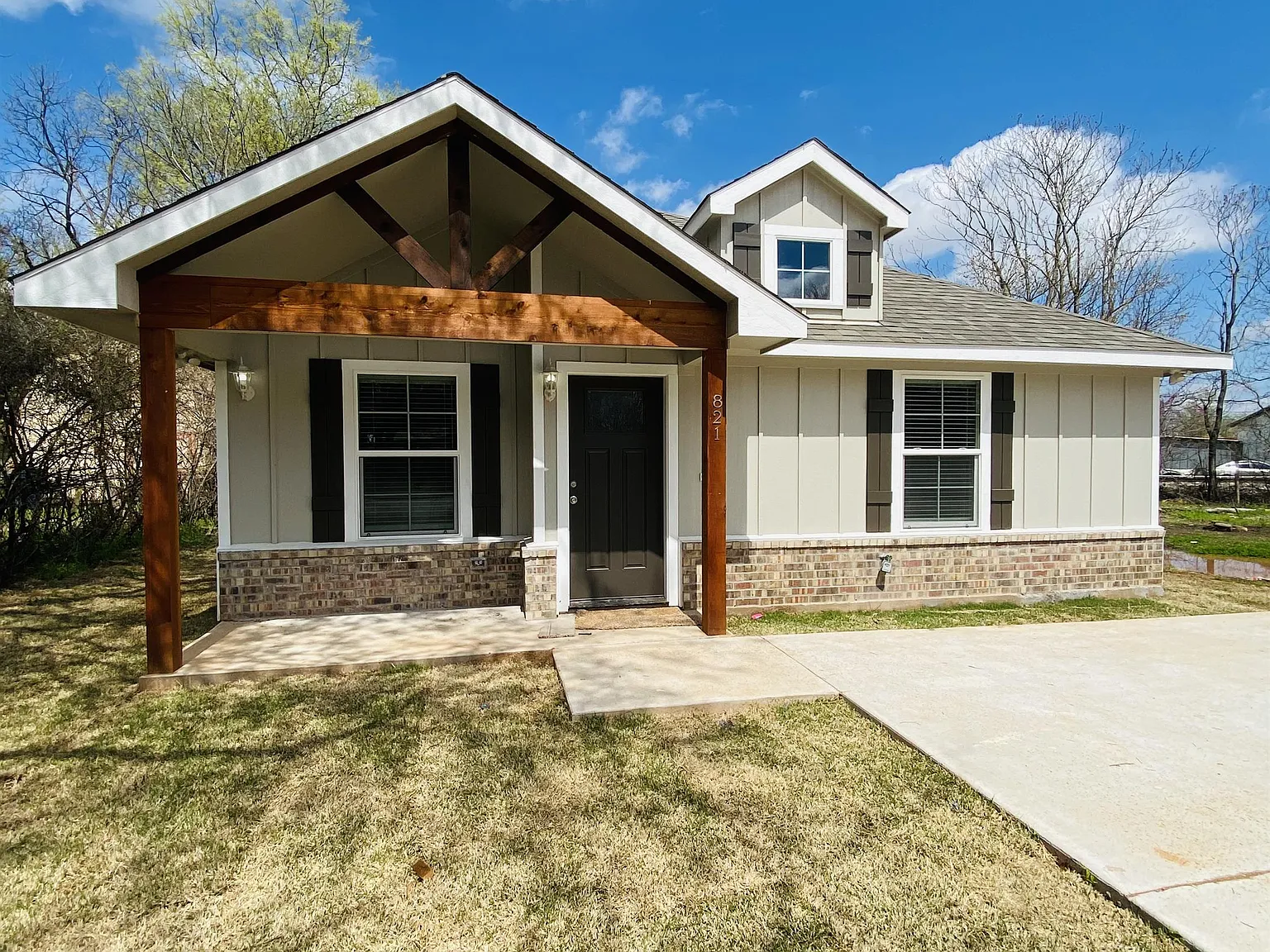 821 West Nelson Street, Denison, TX 75020 - 1 — Photo 1