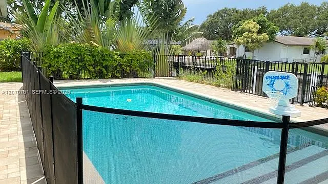 6020 SW 17th Ct — Photo 26