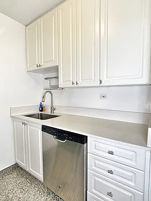 Rented by Corcoran | media 18