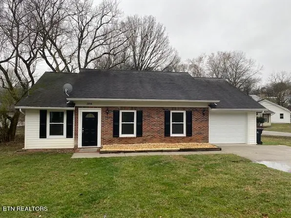 2314 Ridgecrest Dr, Knoxville, TN 37918
