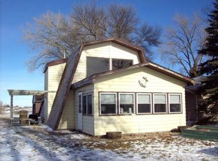 442 N Lake Dr, Watertown, SD 57201