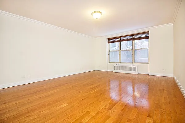 Rented by Keller Williams NYC | media 20