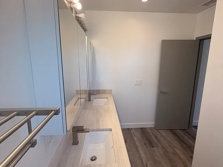 Casa Pacifica — Photo 49