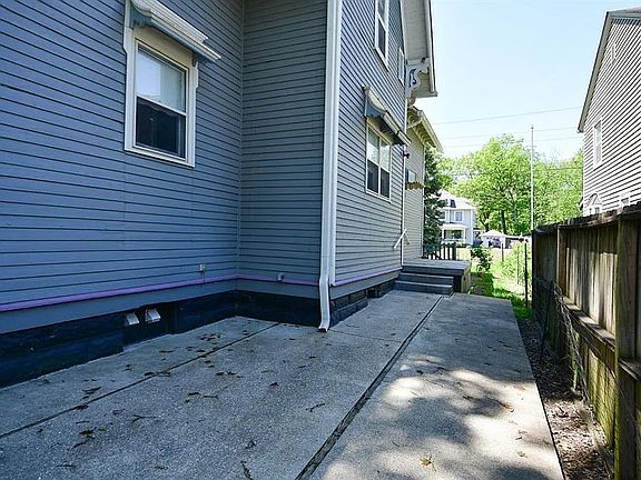 5th image of 359 S Ritter Ave #3