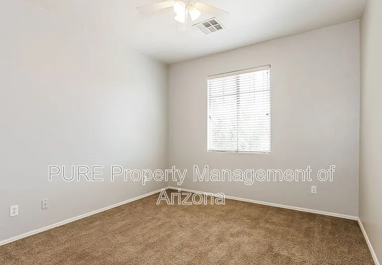 43558 W Oster Dr — Photo 19