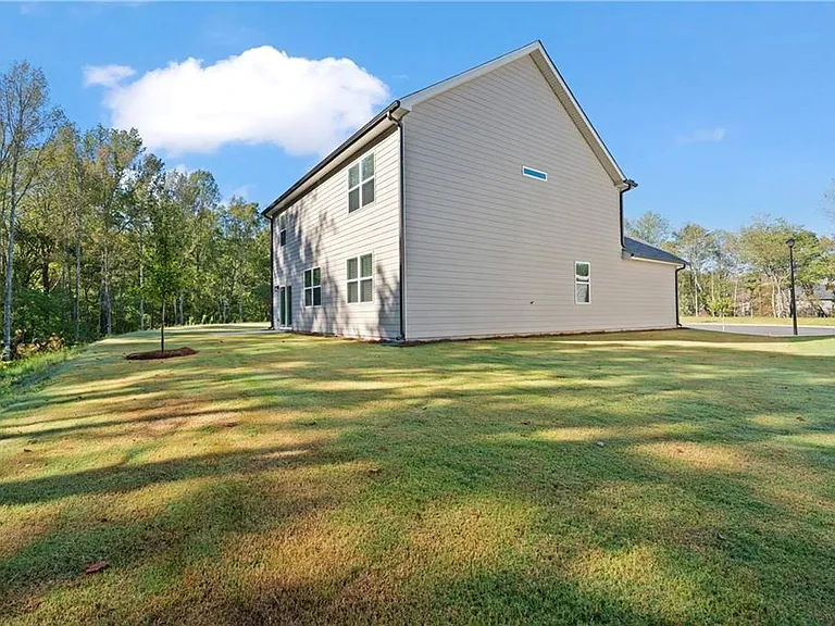 785 Summerwood Ln — Photo 38