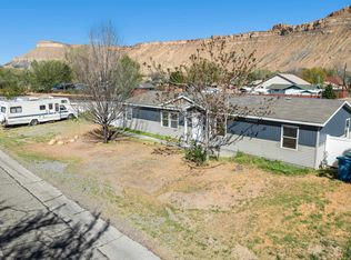 458 W 4th St, Palisade, CO 81526