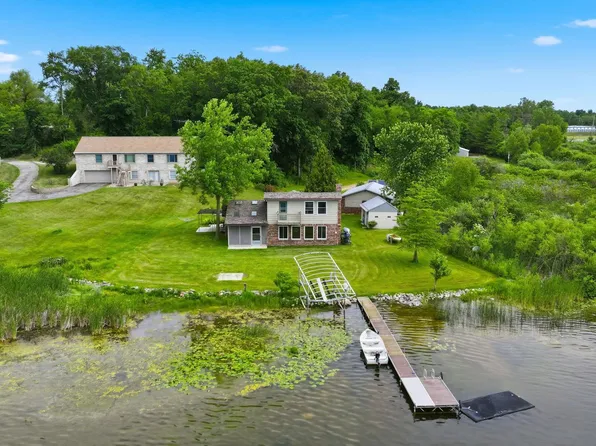 215 Lane 375 Big Otter Lk, Fremont, IN 46737