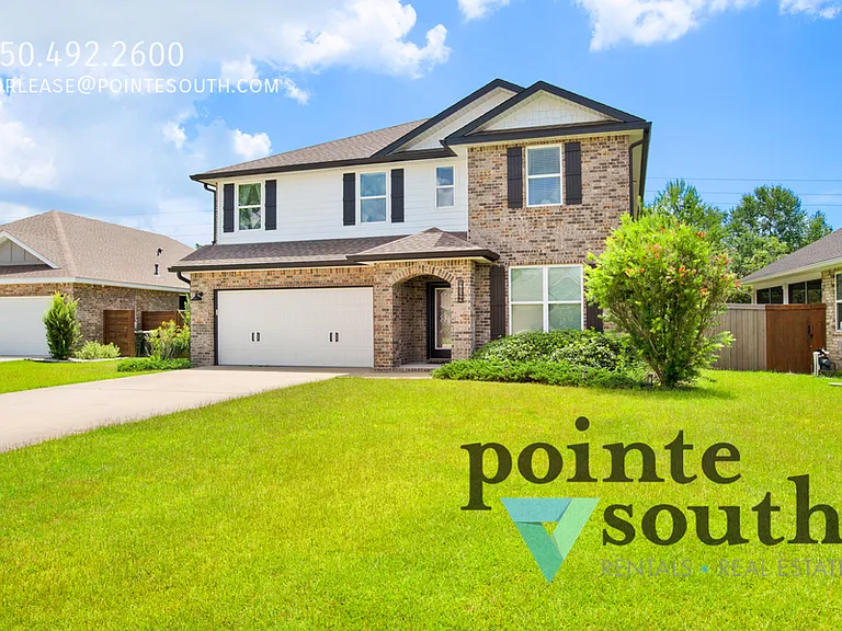 4809 Fish Hawk Ct — Photo 1