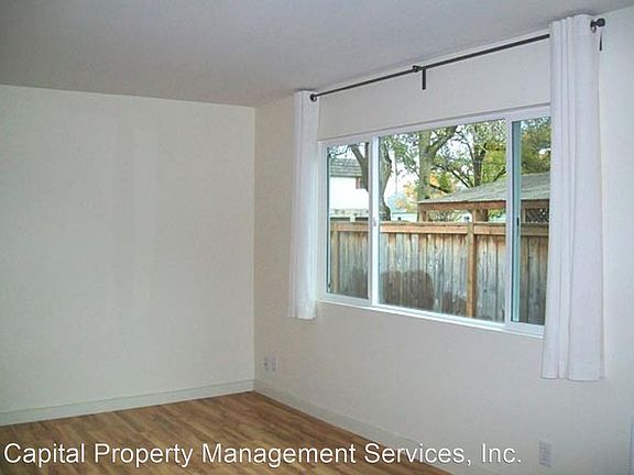 4th image of 1190 SE Haig St #6314595