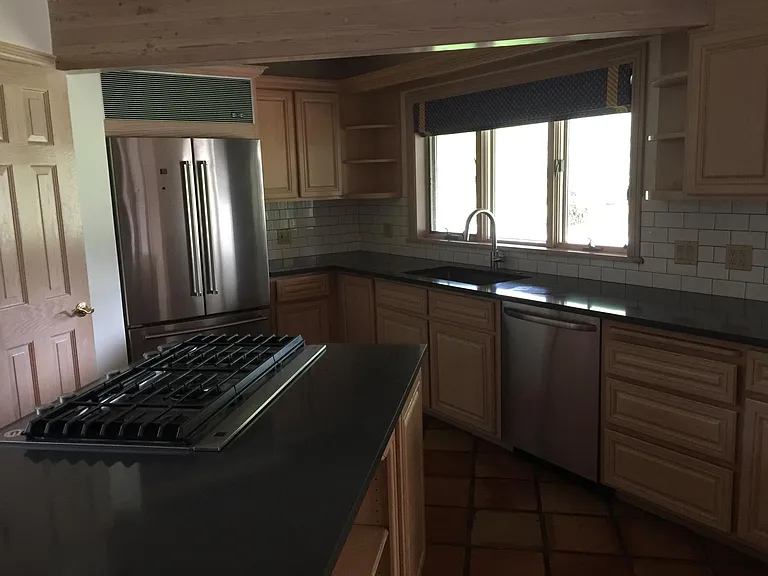 120 Letey Ln — Photo 2