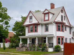 38 Warren St, Ellenville, NY 12428