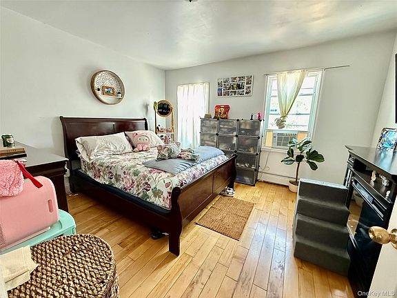 3rd image of 14-18 114th Street