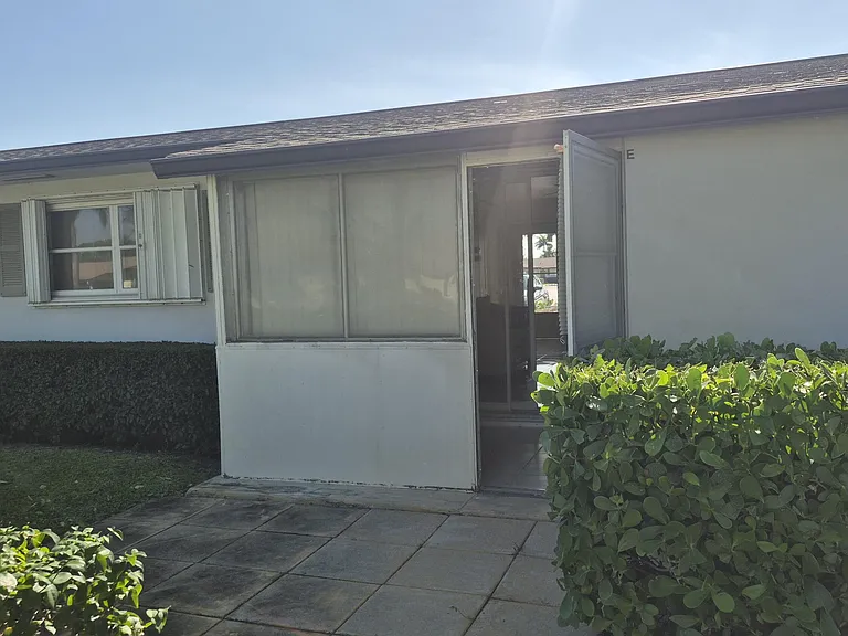 2805 Crosley Dr E #E — Photo 6