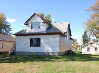 105 N Drake Ave, Rushmore, MN 56168