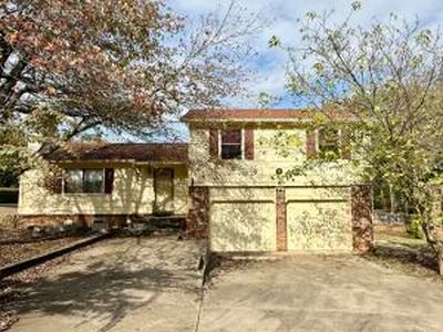 1112 W 19th Ter, Russellville, AR, 72801