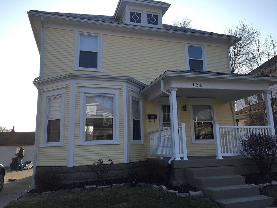 1st image of 124 N 7th St