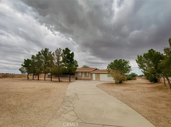 5830 Holiday Ave, Rosamond, CA 93560