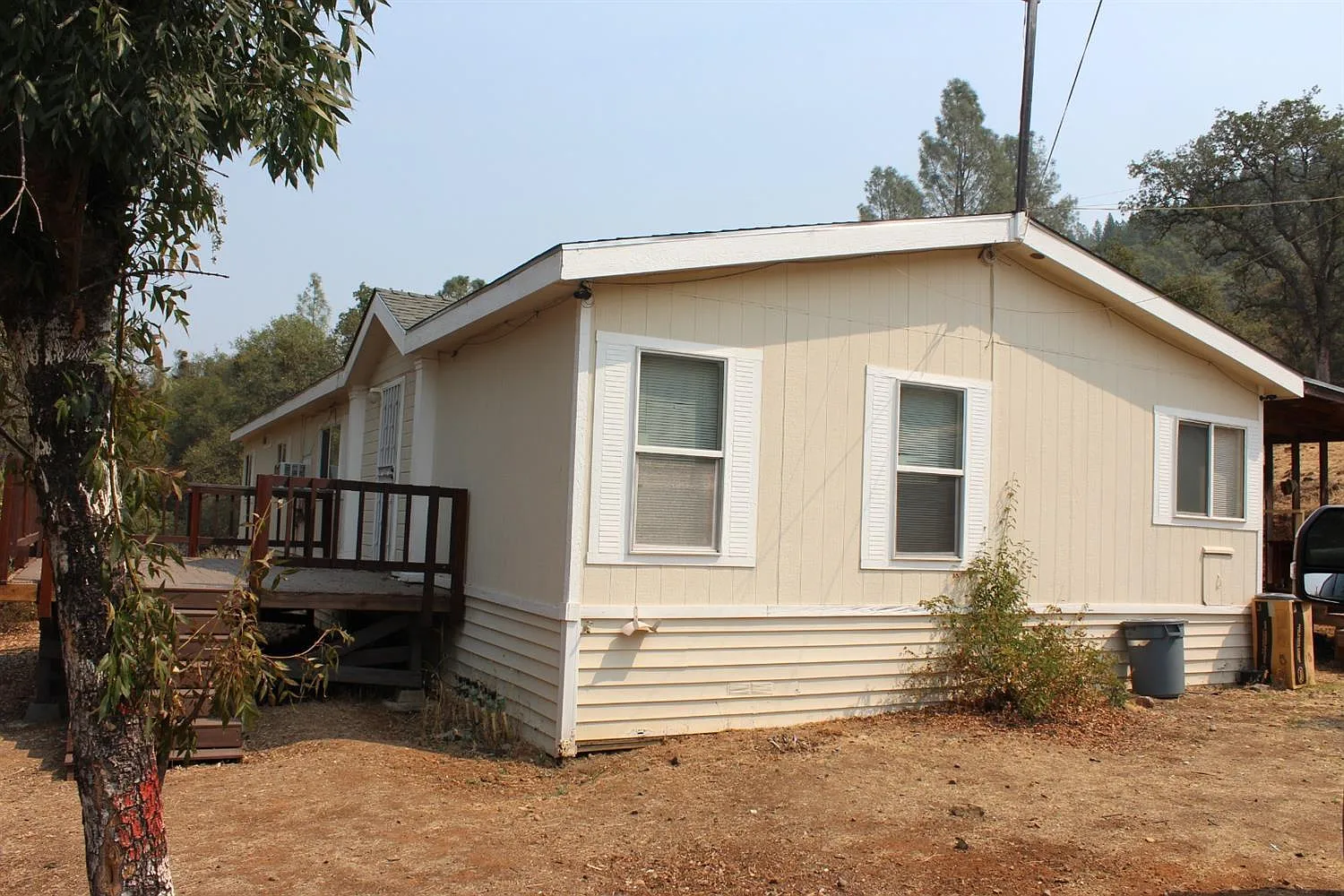 15853 Vierra Rd photo 1